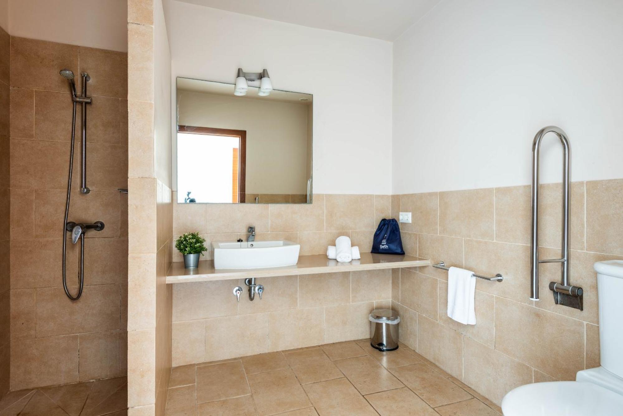 Villa Lola Santo Tomas Bagian luar foto