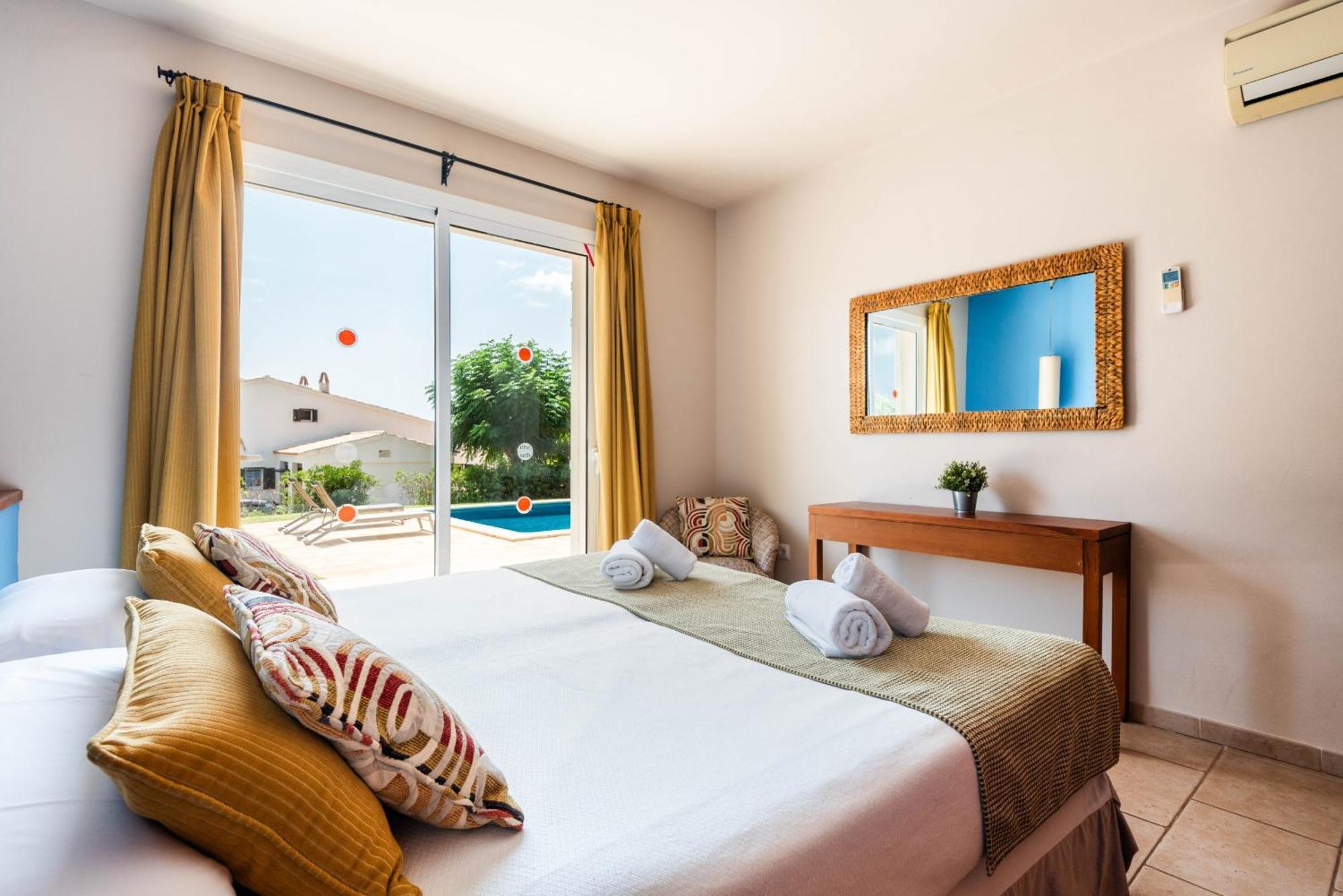 Villa Lola Santo Tomas Bagian luar foto